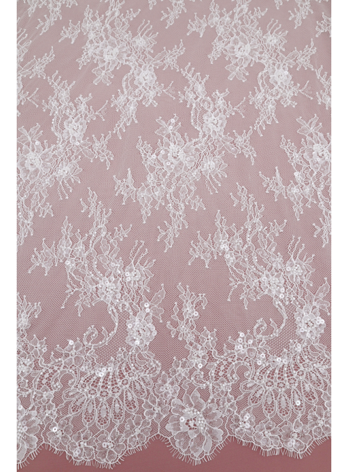 Renda Chantilly Nella